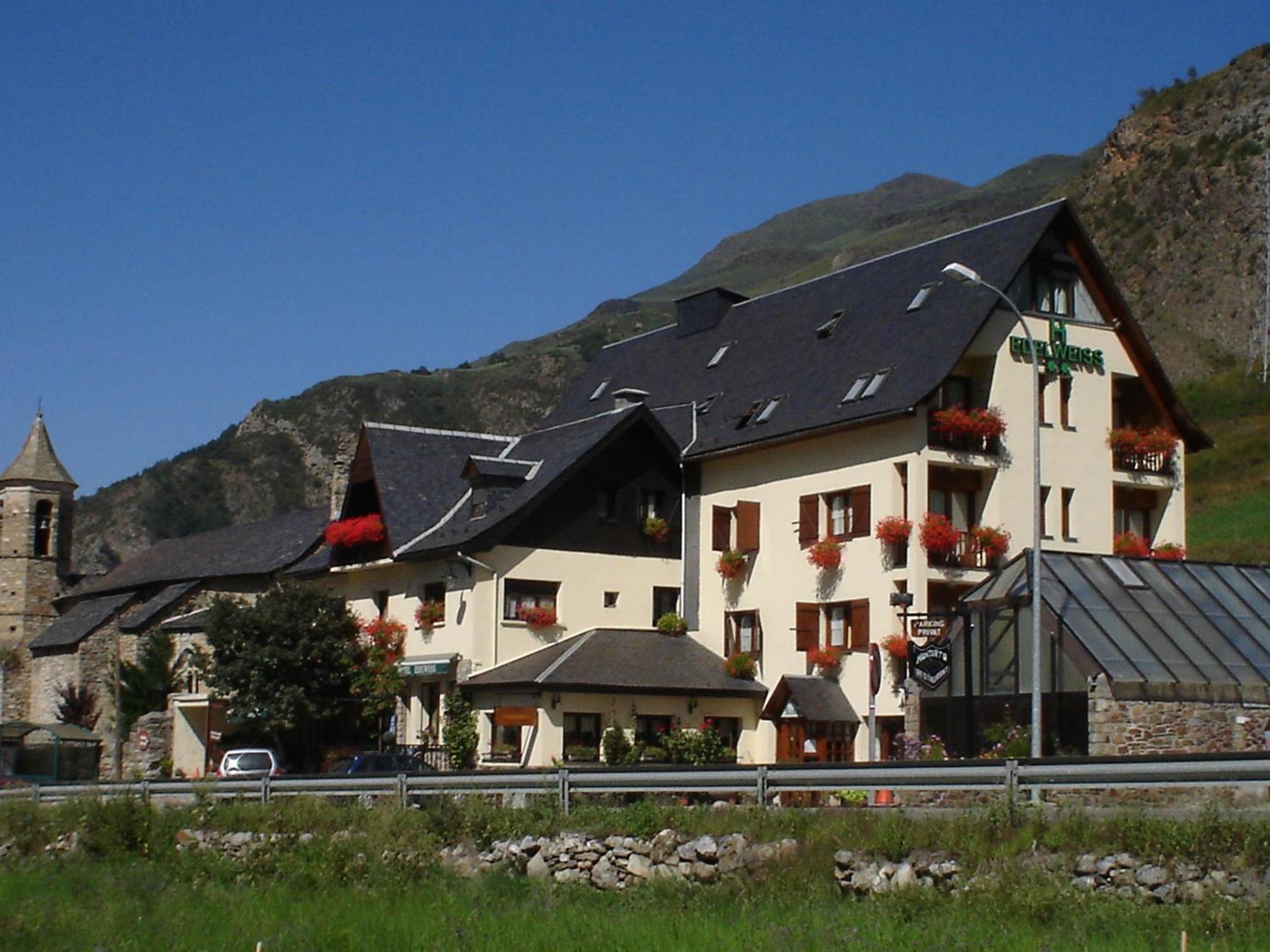 Hotel Edelweiss أرتييس المظهر الخارجي الصورة